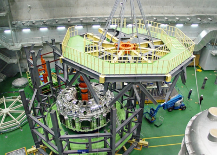 초전도자석 조립치구 준비 이미지